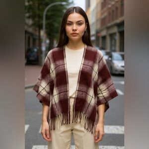 Hollister Women’s Boho Plaid Fall Burgundy Fringe Poncho XS